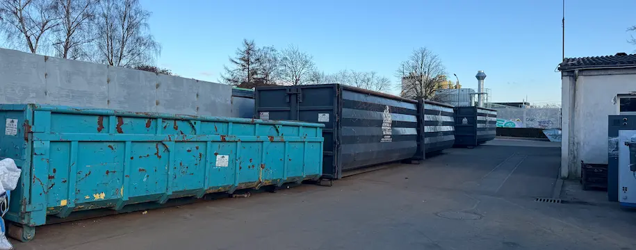 Schnelle Auszahlung des Schrottes in bar